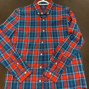 Vineyard Vines Button Down Shirt